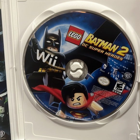 5 for $60 - LEGO Batman 2: DC Super Heroes for Wii - Picture 3 of 4